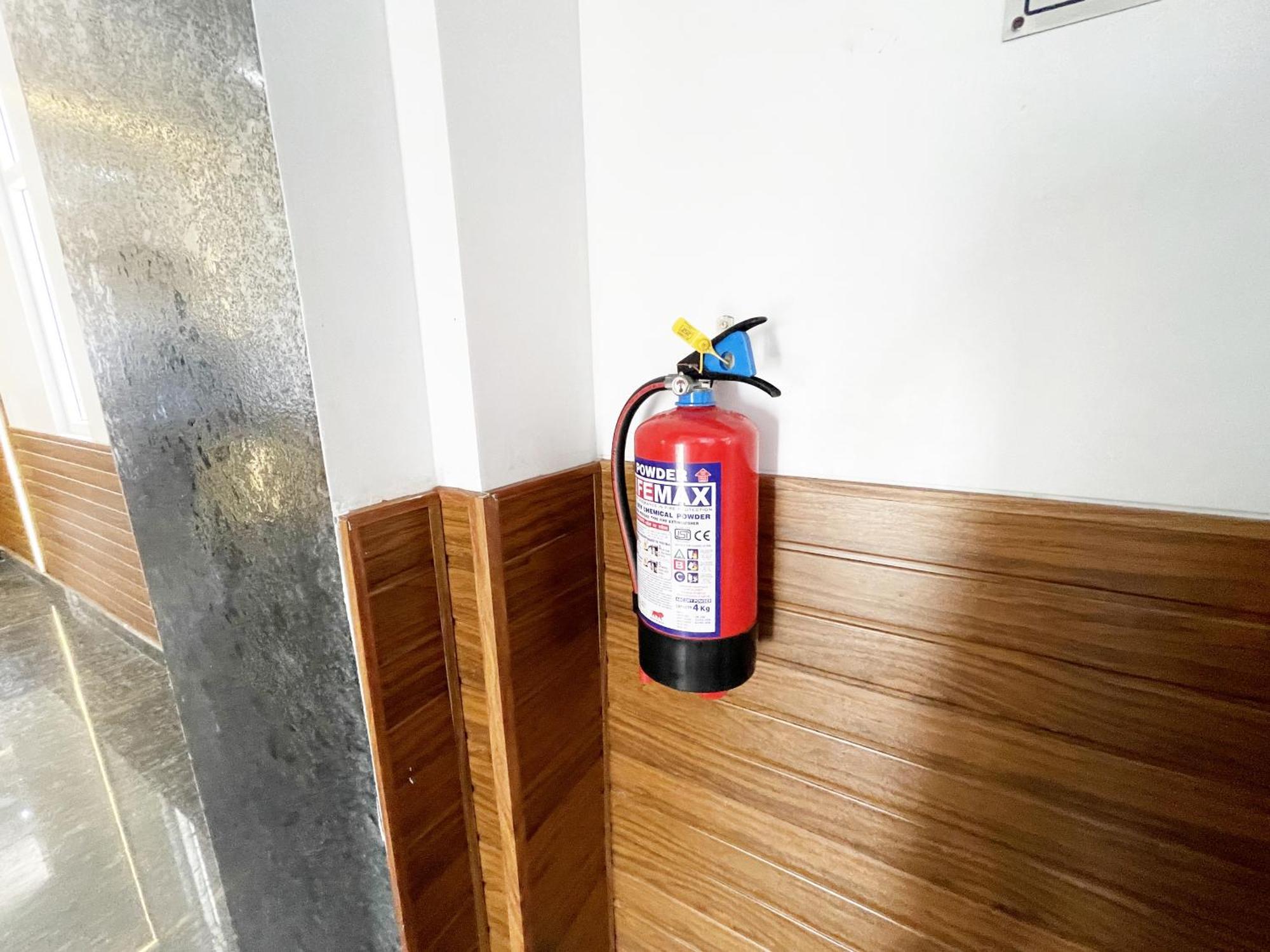 Hotel Tbs ! Puri All-Rooms-Sea View Fully-Air-Conditioned-Hotel With-Lift-And-Parking-Facility Breakfast-Included Экстерьер фото