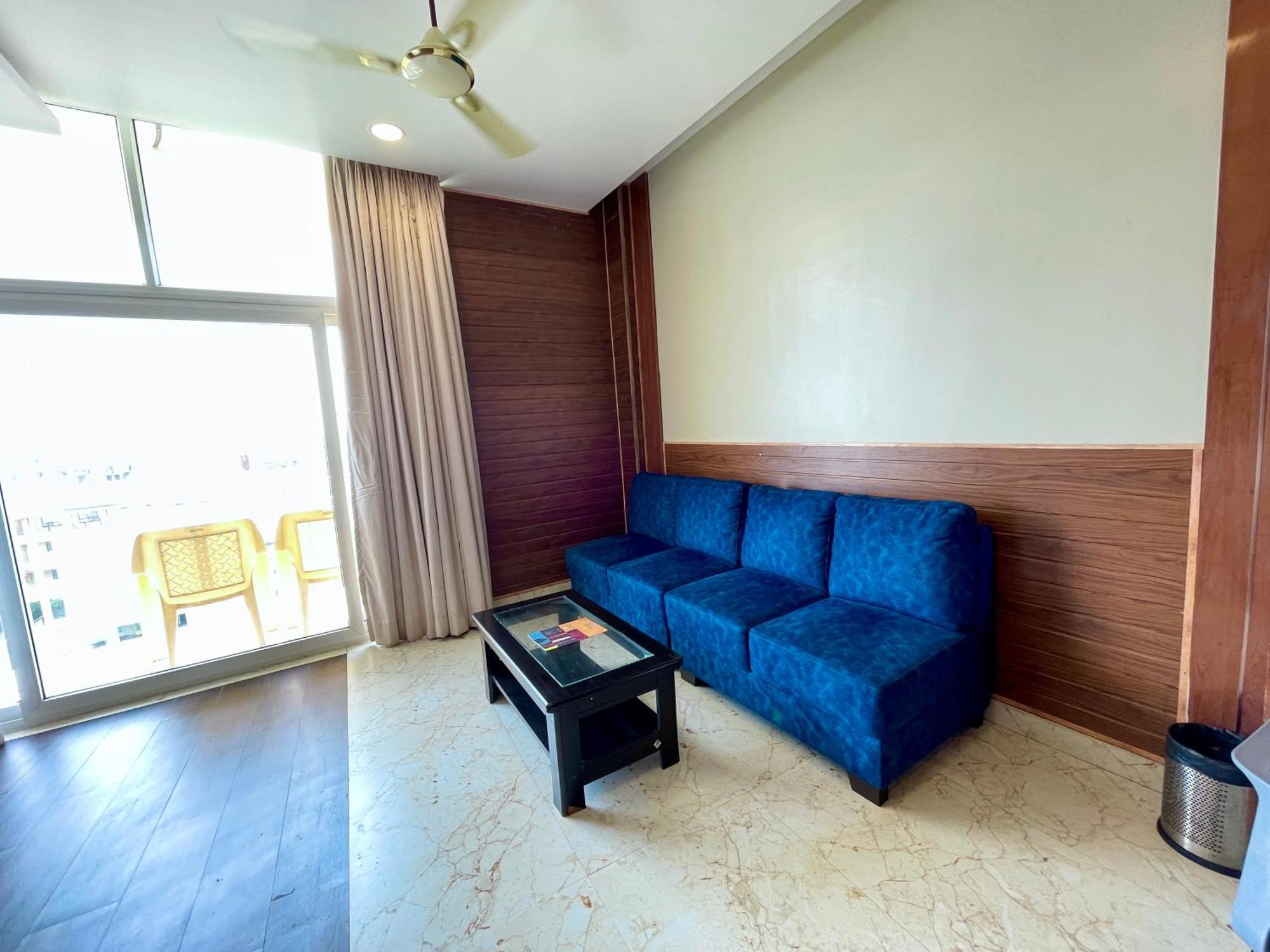 Hotel Tbs ! Puri All-Rooms-Sea View Fully-Air-Conditioned-Hotel With-Lift-And-Parking-Facility Breakfast-Included Экстерьер фото